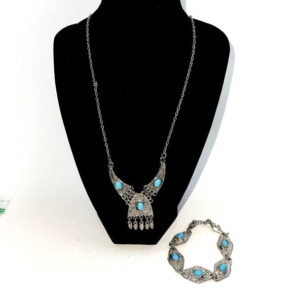 Vintage Necklace & Bracelet Silver Tone Turqouise Bead Hanging Metal Pendant B8 - Picture 6 of 7